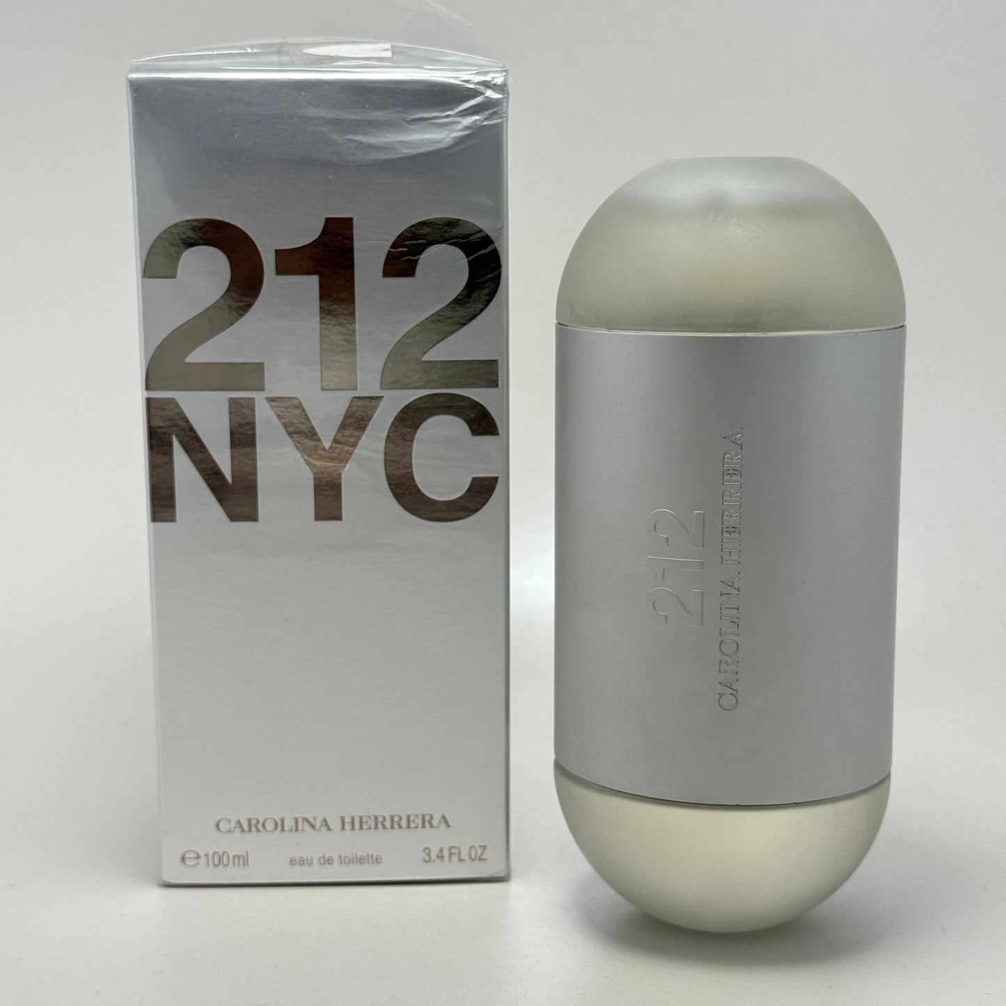 Carolina Herrera 212 NYC Eau de Toilette 100 ml