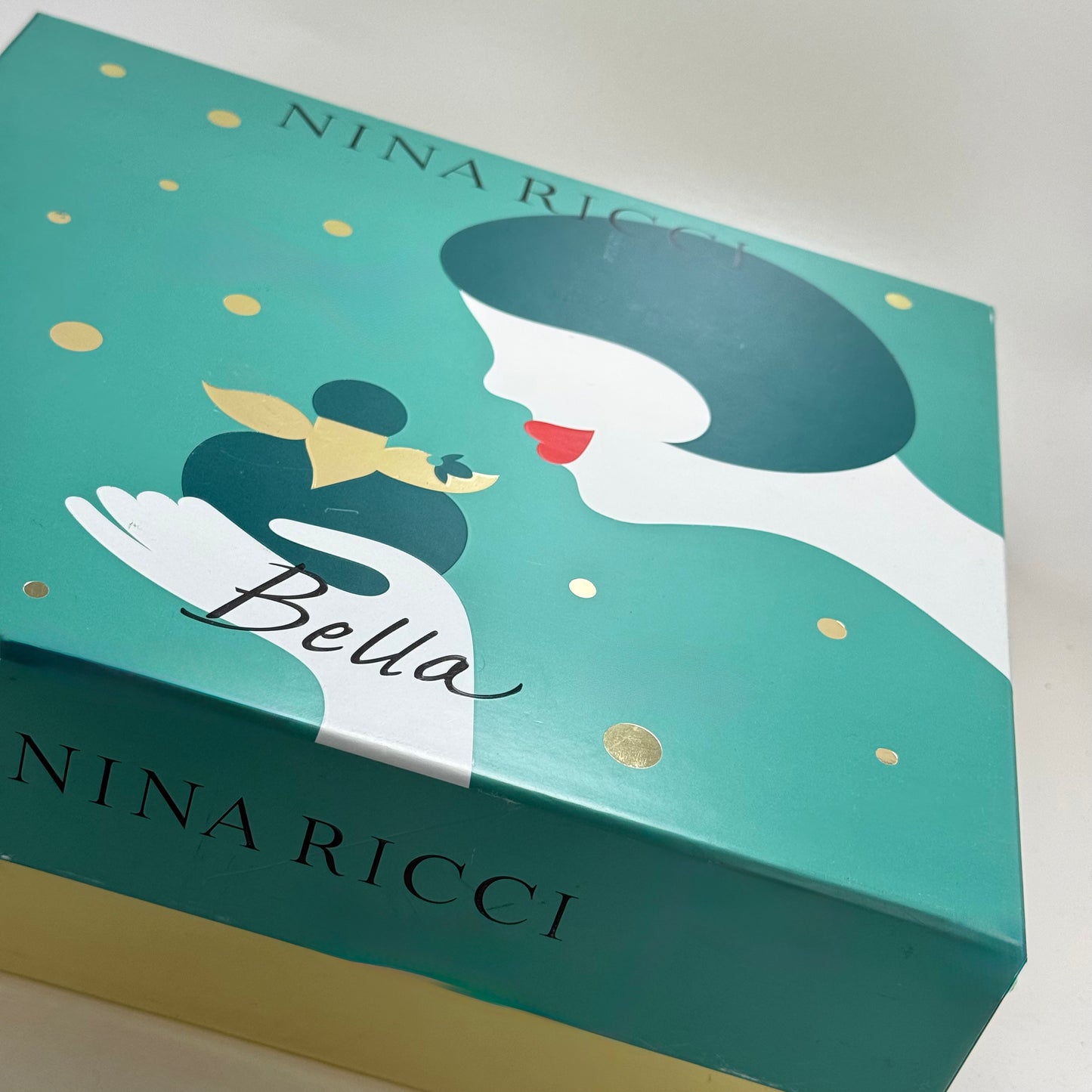 Nina Ricci Nina Bella Eau de Toilette 80 ml + Jumbo Lipstick Matte