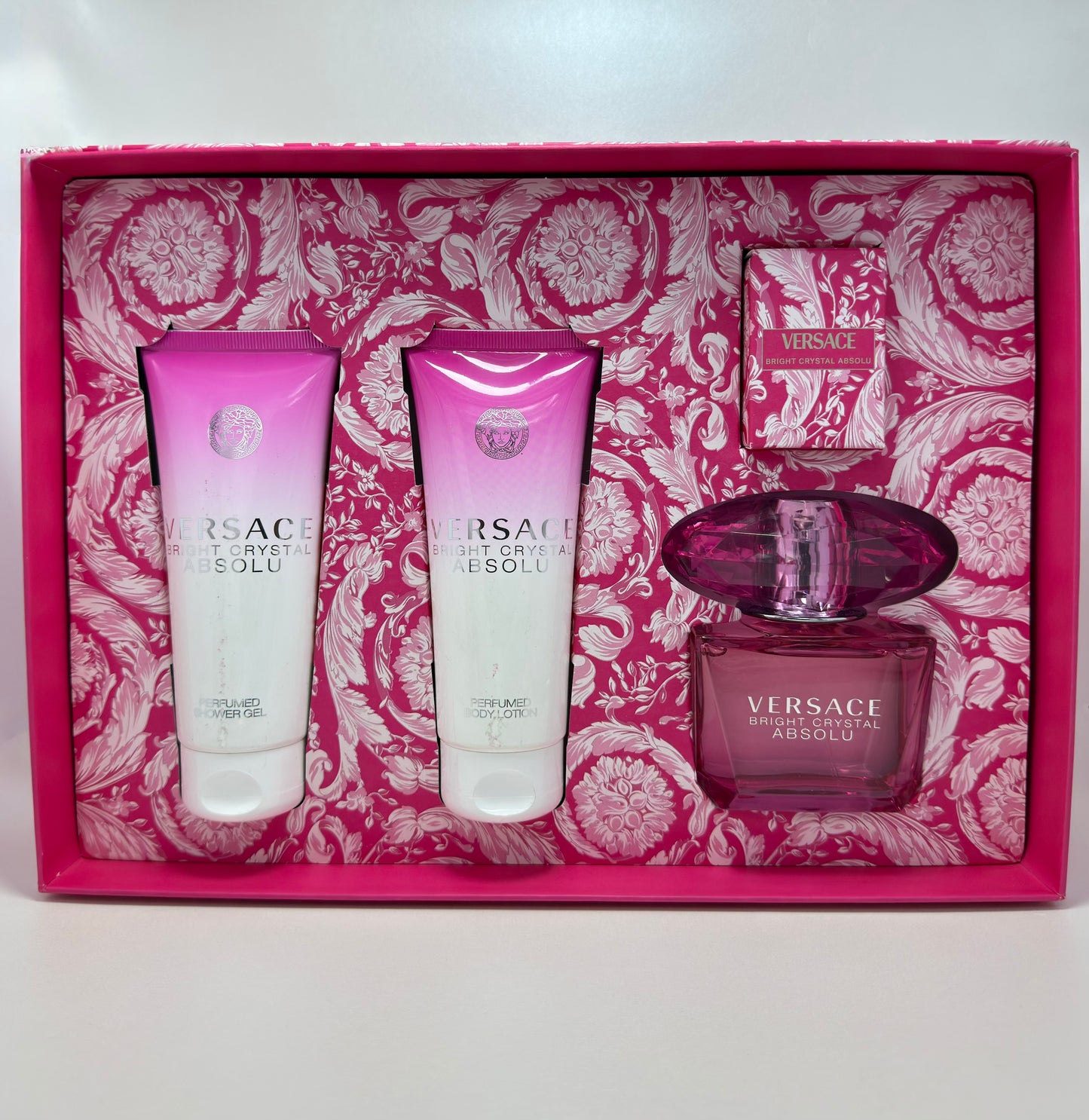 Versace Bright Crystal Absolu Estuche Eau de Parfum 90 ml + Mini 5 ml + Shower Gel 100 ml + Body Lotion 100 ml