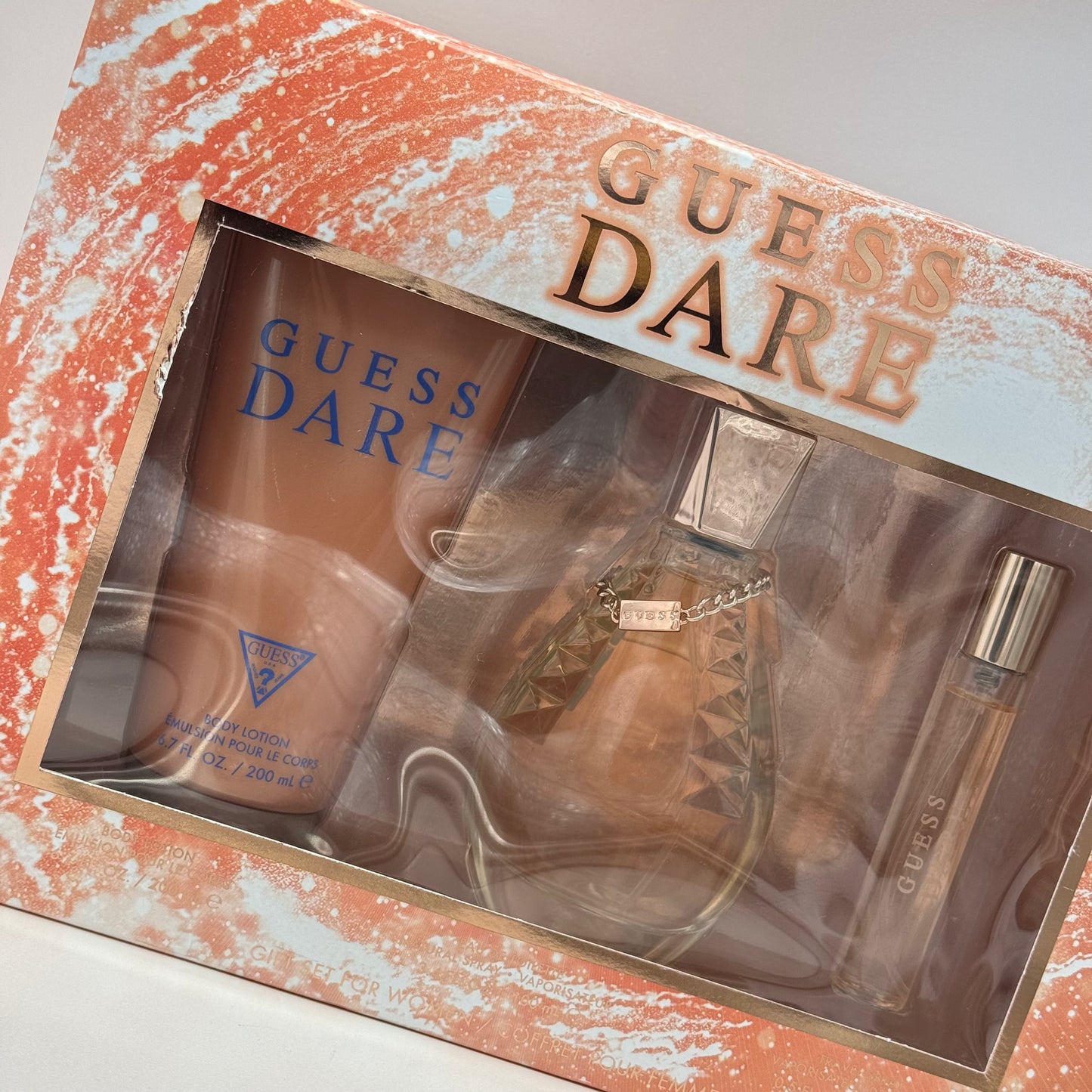 Guess Dare Eau de Toilette Estuche 100 ml + Travel Spray 15 ml + Body Lotion 200 ml