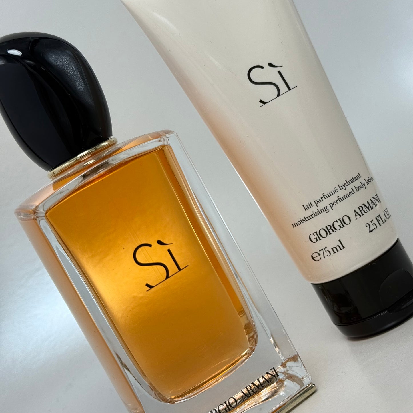 Giorgio Armani Sì Eau de Parfum Estuche 100 ml + Perfumed Body Lotion 75 ml