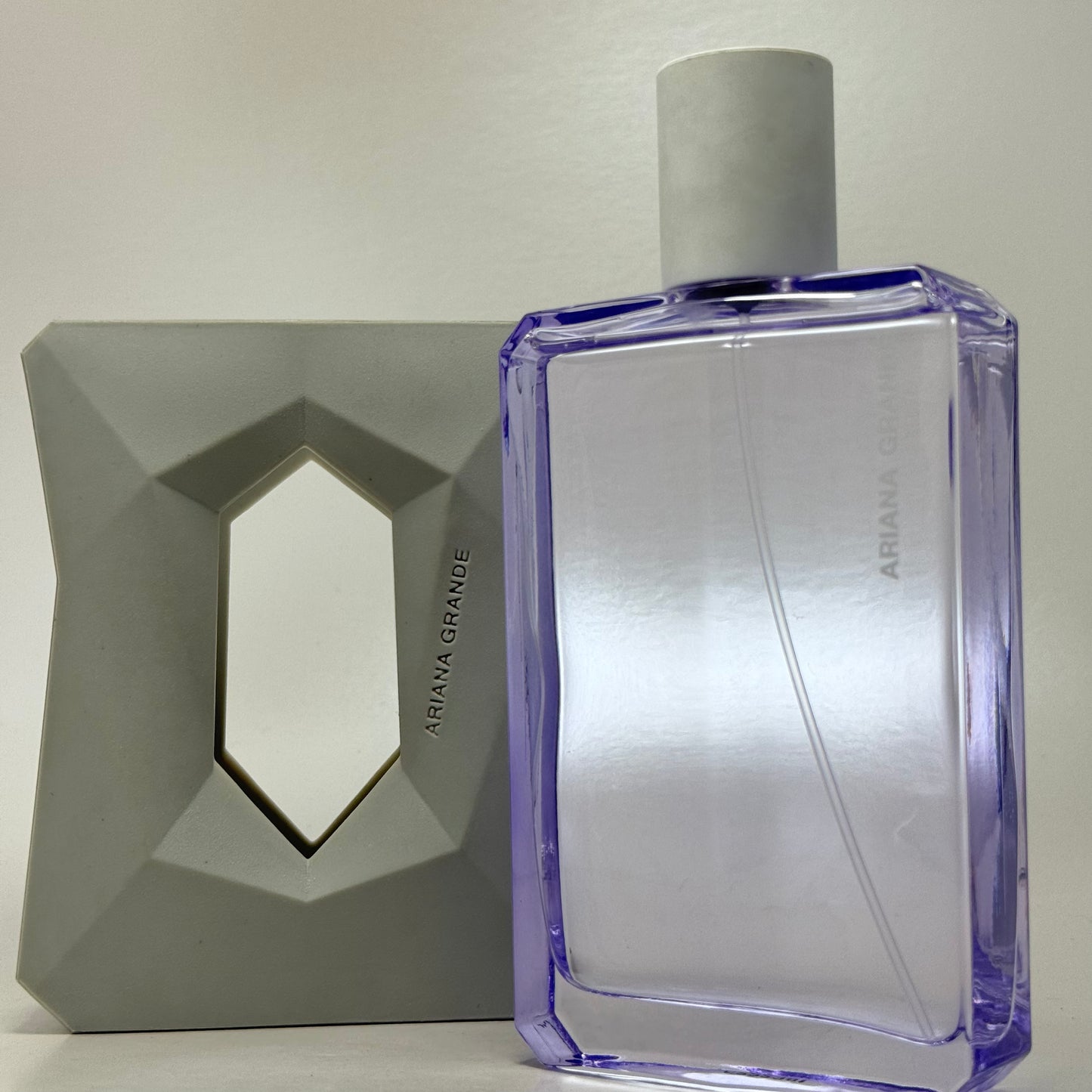 Ariana Grande God Is a Woman Eau de Parfum 100 ml