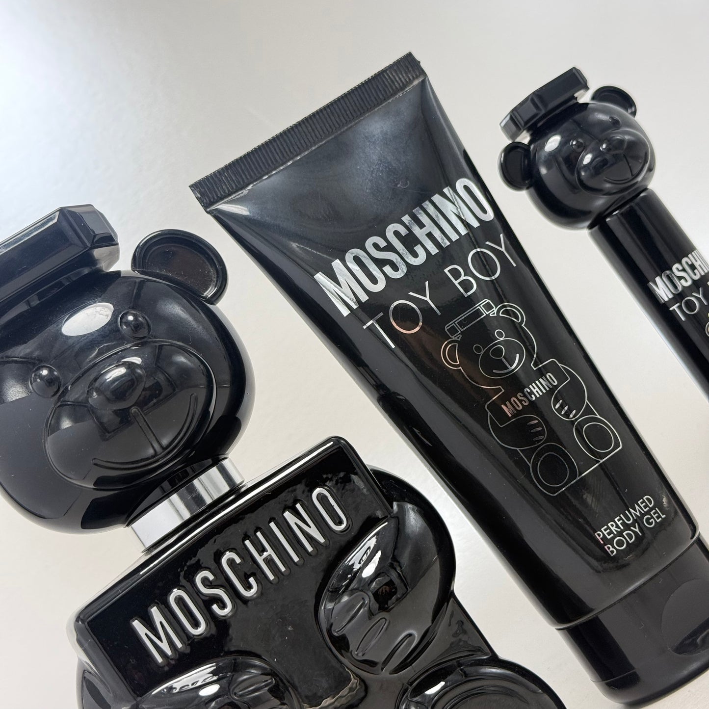 Moschino Toy Boy Estuche Eau de Parfum 100 ml + 10 ml + Perfumed Shower Gel